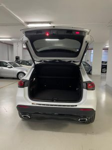 Mercedes-Benz GLA 200  d Automatic